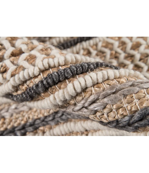 Momeni Esme Area Rug ESM-1 Charcoal 2'3 X 7'6 Runner