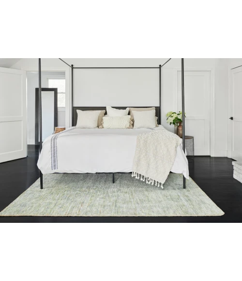 Momeni Etra ET-01 Green 2' X 3' Area Rug