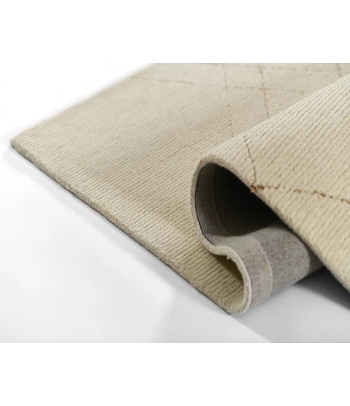 Momeni Everett EVT-4 Ivory 5 ft. X 8 ft. Rectangle Rug