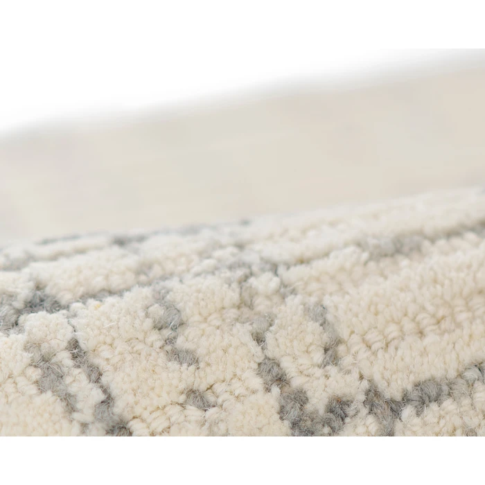 Momeni Everett EVT-7 Ivory 2 ft. 3 in. X 8 ft. Runner Rug