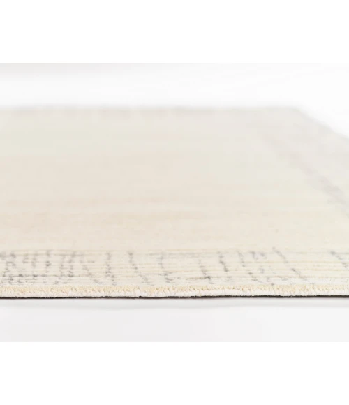 Momeni Everett EVT-7 Ivory 2 ft. X 4 ft. Rectangle Rug