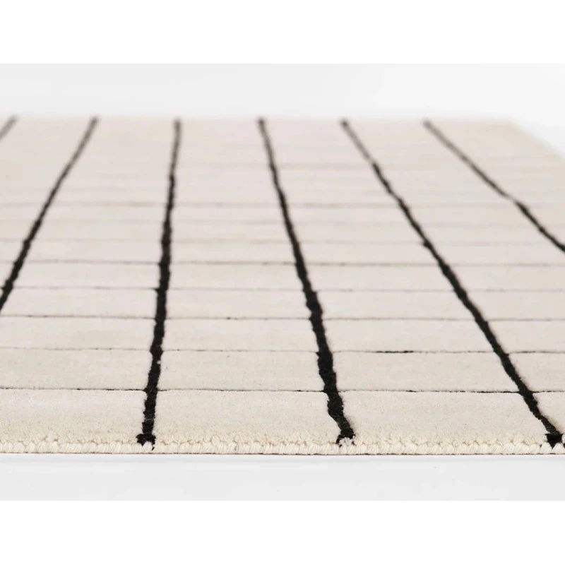 Momeni Form Ivory FRM-3 2 ft. 3 in. X 8 ft. Rect. Rug