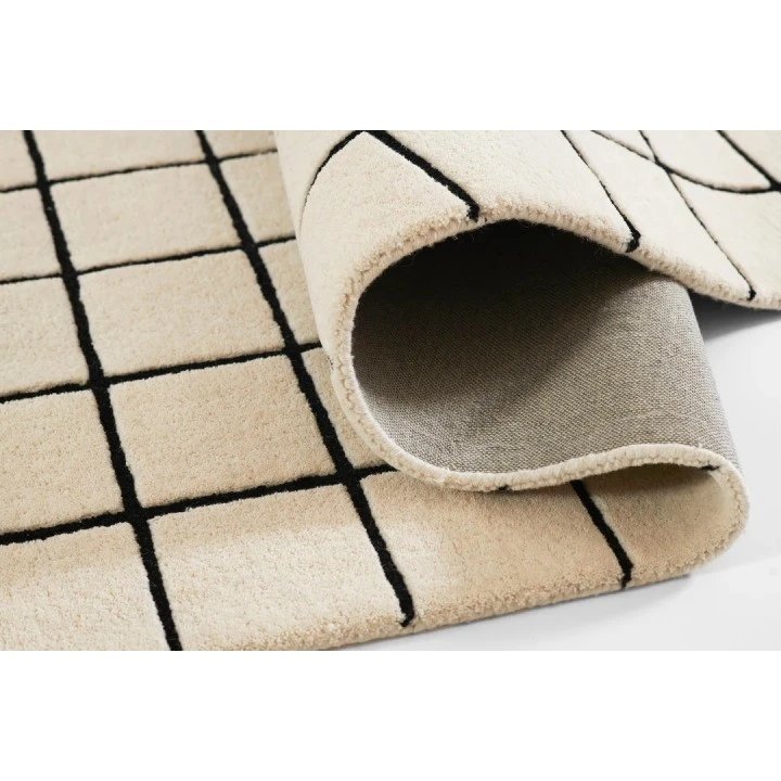 Momeni Form Ivory FRM-3 2 ft. 3 in. X 8 ft. Rect. Rug