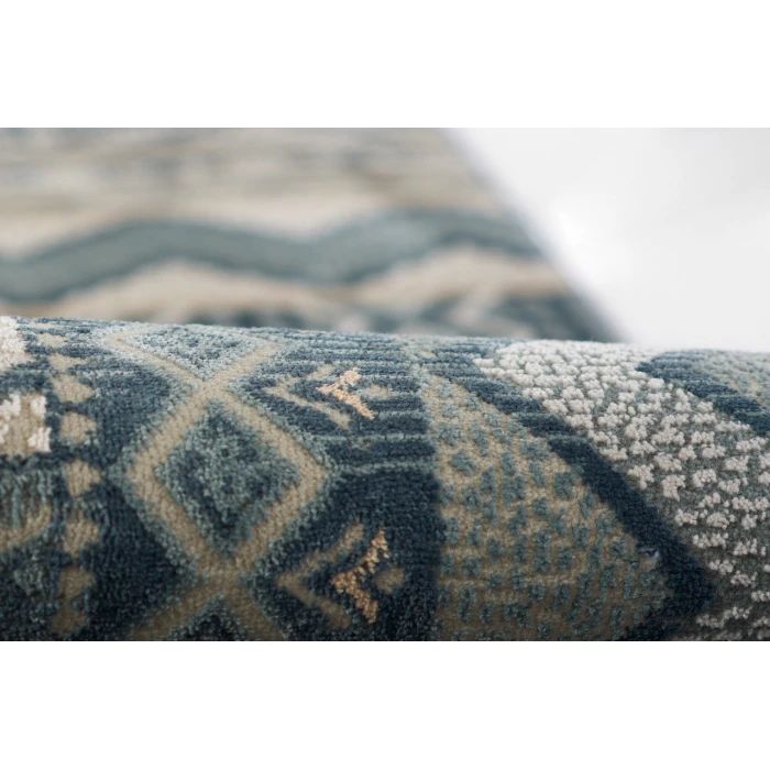 Momeni Genevieve Area Rug GNV-9 Blue 1'10 X 2'10