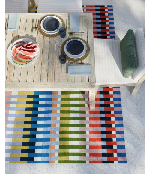 Novogratz Icon Multi ICN-2 2 ft. 8 in. X 10 ft. Rect. Rug