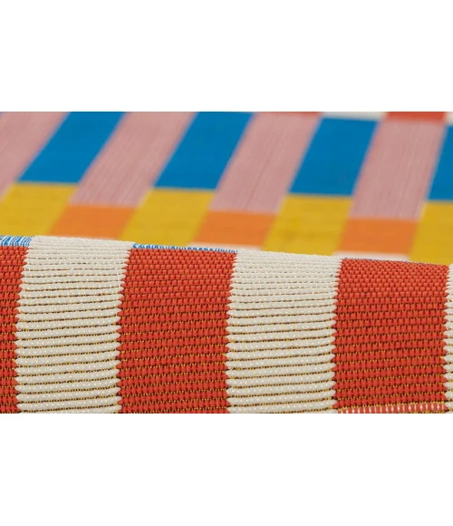 Novogratz Icon Multi ICN-2 2 ft. 8 in. X 10 ft. Rect. Rug