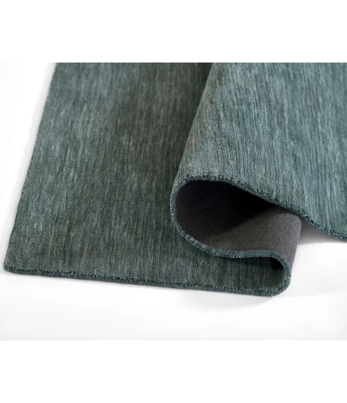 Novogratz Iris IR-01 Blue 5 ft. X 8 ft. Rectangle Rug