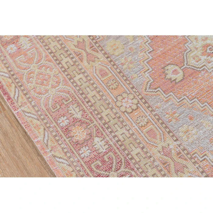 Momeni Isabella Pink ISA-7 4ft. X 6ft. Rect. Rug