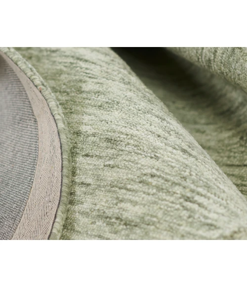 Momeni James JAM-1 Sage 2' X 3' Area Rug