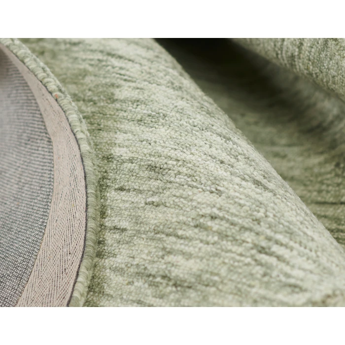 Momeni James JAM-1 Sage 8' X 10' Area Rug