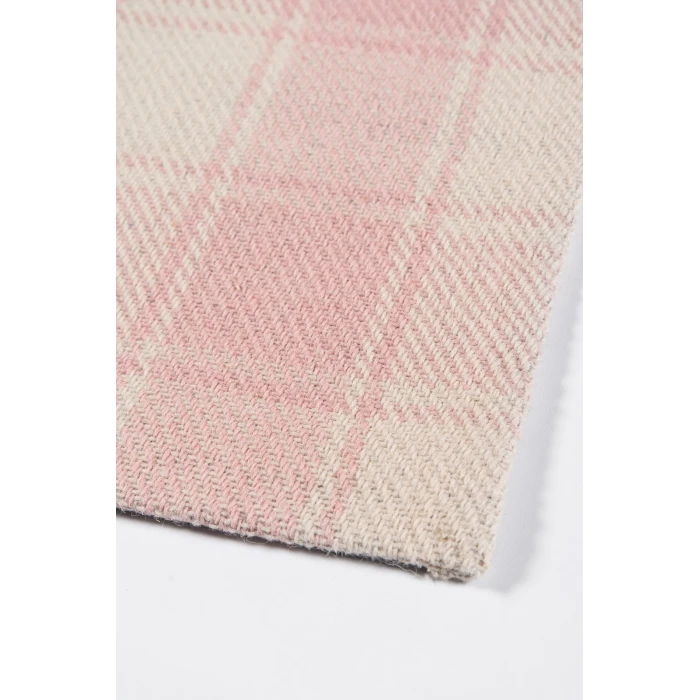 Momeni Marlborough Area Rug MLB-1 Charles Pink 5' X 8'