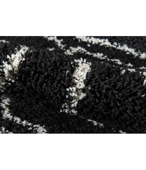 Momeni Maya Area Rug MAY-1 Black 9'3 X 12'6