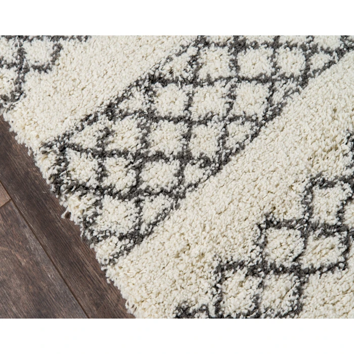 Momeni Maya Area Rug MAY-3 Ivory 2' X 3'