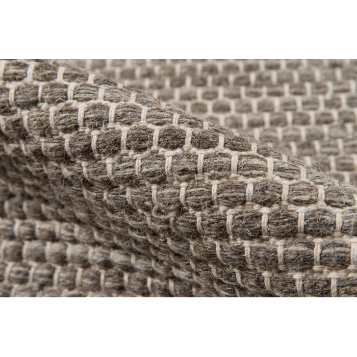 Momeni Mesa Area Rug MES-7 Natural 2' X 3'
