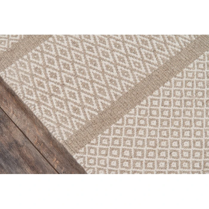 Momeni Mesa Area Rug MES-9 Beige 2' X 3'