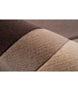 Momeni New Wave Brown NW128 5ft.9in. X 5ft.9in. Round Rug