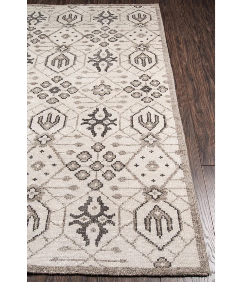 Momeni Nova Area Rug NOV-1 Ivory 2' X 3'