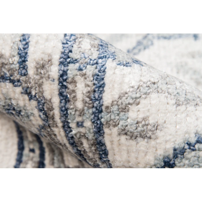 Momeni Nova Area Rug NOV-2 Ivory 2' X 3'