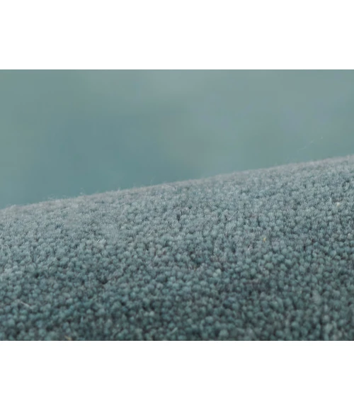 Momeni Ombre Blue OMB-1 5 ft. X 8 ft. Rect. Rug