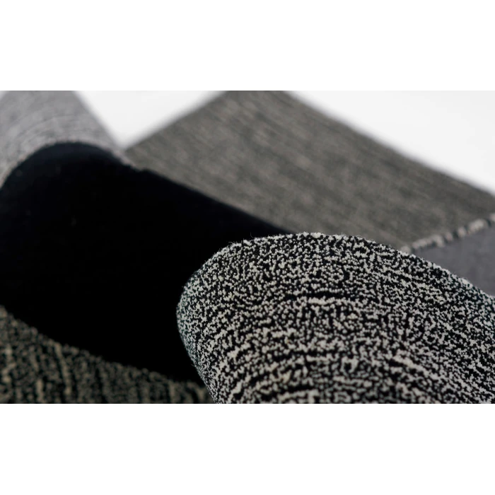 Momeni Simba Area Rug SIM-9 Black 2' X 3'