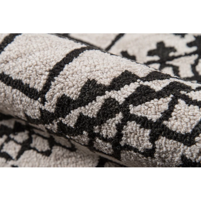 Momeni Tahoe Area Rug TA-05 Grey 5' X 8'
