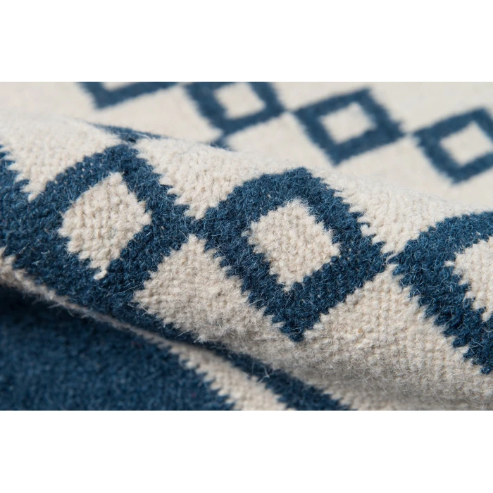 Momeni Thompson Area Rug THO-9 Langley Navy 7'6 X 9'6