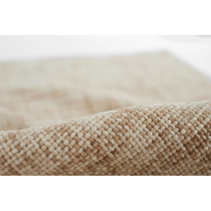 Momeni Thread TH-01 Natural 2'3" X 8' Runner Area Rug