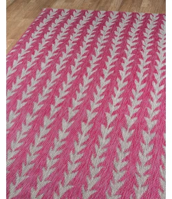 Momeni Novogratz Villa Vi-02 Fuchsia Area Rug 7 ft. 10 in. X 10 ft. 10 in. Rectangle