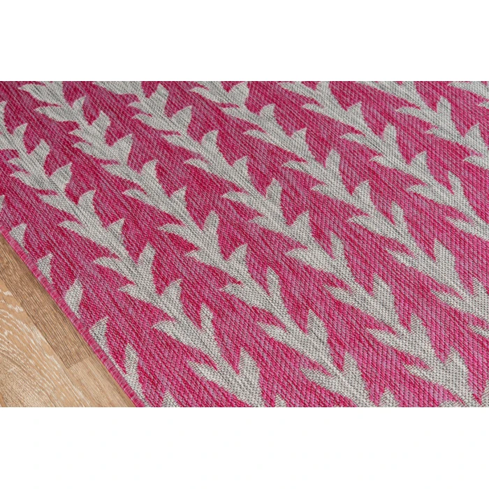 Momeni Villa Area Rug VI-02 Amalfi Fuschia 2' X 10' Runner
