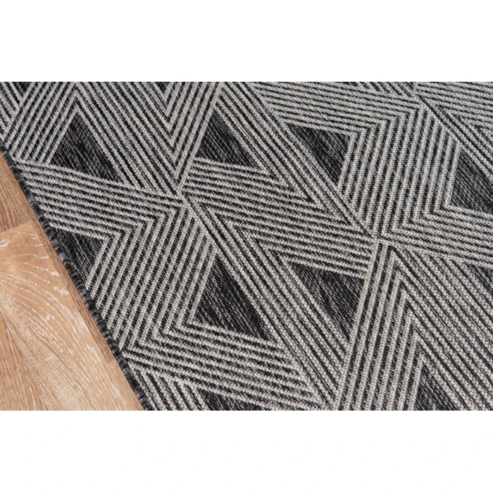 Momeni Villa Area Rug VI-06 Como Charcoal 2'7 X 7'6 Runner