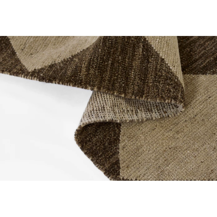 Momeni Willow WLO-4 Brown 8' X 10' Area Rug
