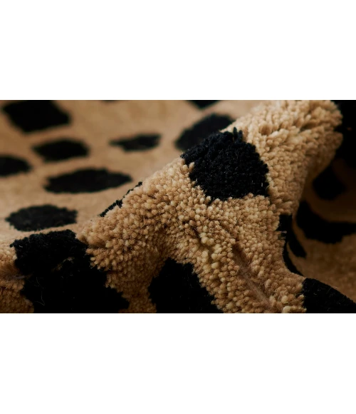 Momeni Woodland Area Rug WOD-3 Cheetah Beige 3'6 X 5'6