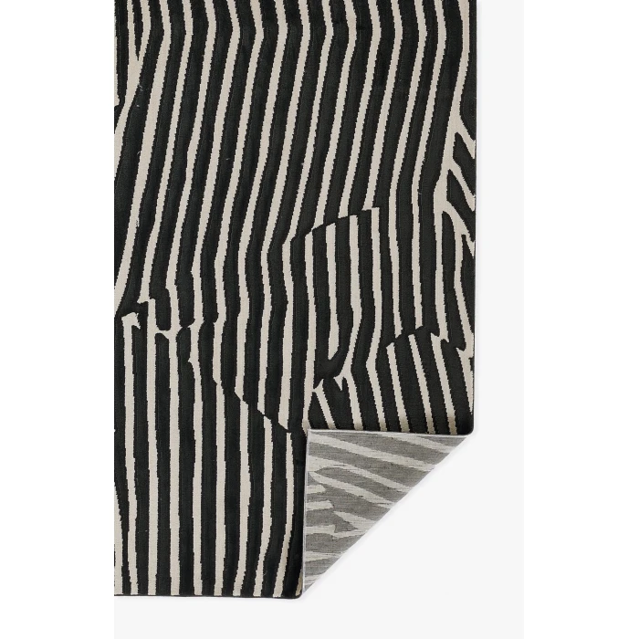 Momeni Xander Area Rug XAN-2 Black 5'3 X 7'6