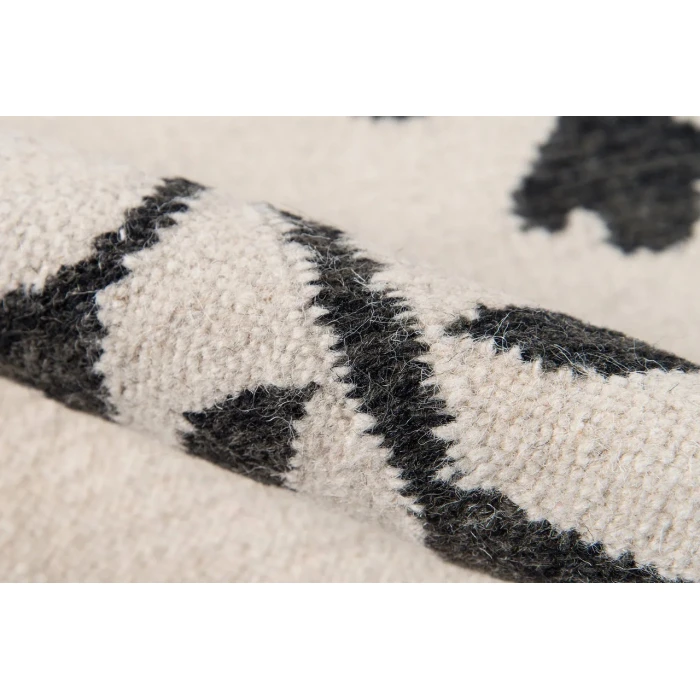 Erin Gates Thompson Off-White THO-6 2ft. X 3ft. Rect. Rug