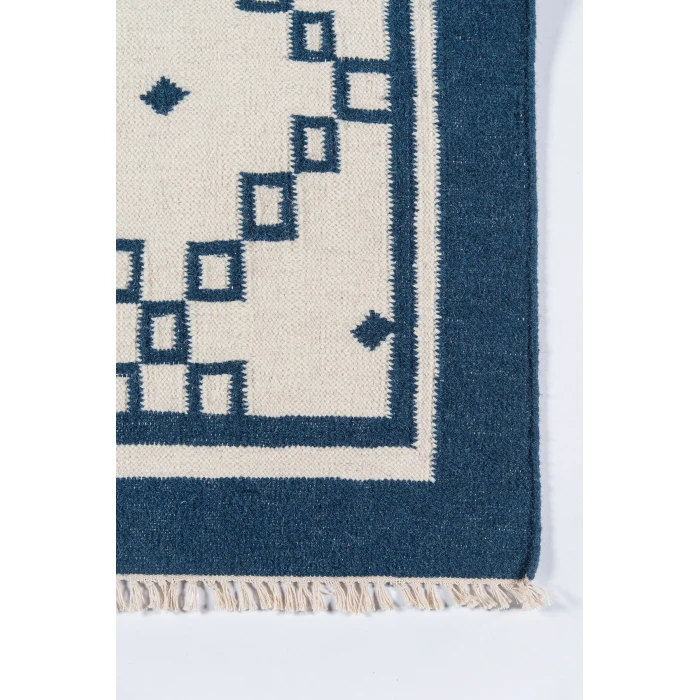 Erin Gates Thompson Blue THO-9 2ft.3in. X 8ft. Rect. Rug