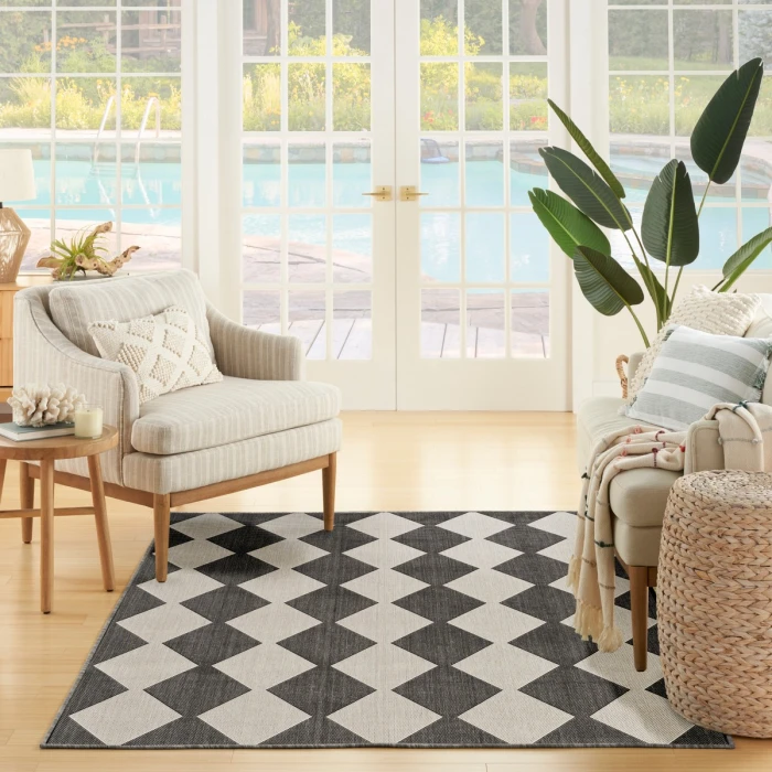Nourison Positano Black POS04 4 ft. X 6 ft. Rect. Rug