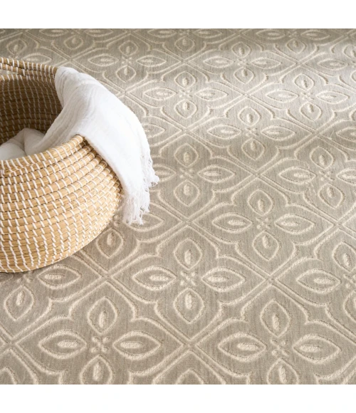 Nourison Washable Charm Silver Ivory WCH03 6 ft. X 9 ft. Rect. Rug