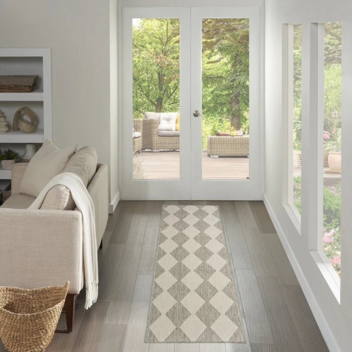Nourison Positano Light Grey POS04 2ft. x 6ft. Rect. Rug