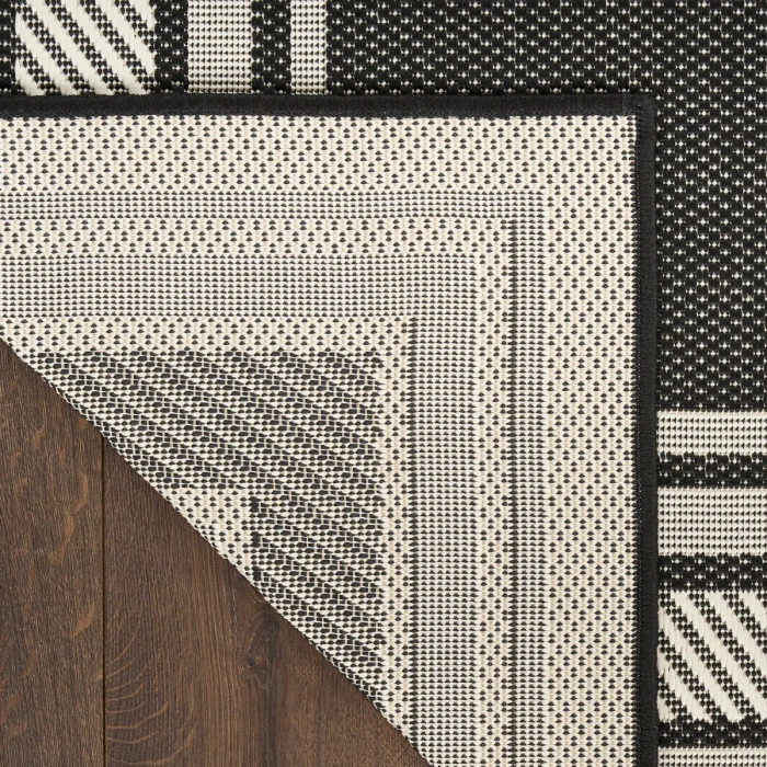 Nourison Horizon Indoor/Outdoor Black HOZ03 3 ft. X 5 ft. Rect. Rug