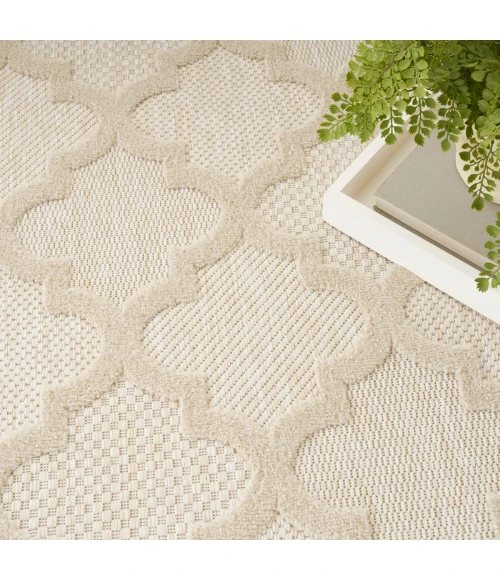 Nourison Easy Care Cream NES01 6 ft. X Round Rug