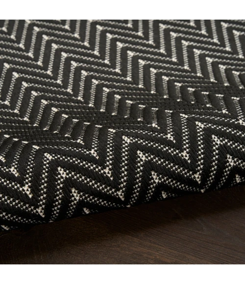 Nourison Horizon Indoor/Outdoor Black HOZ02 4 ft. X 6 ft. Rect. Rug