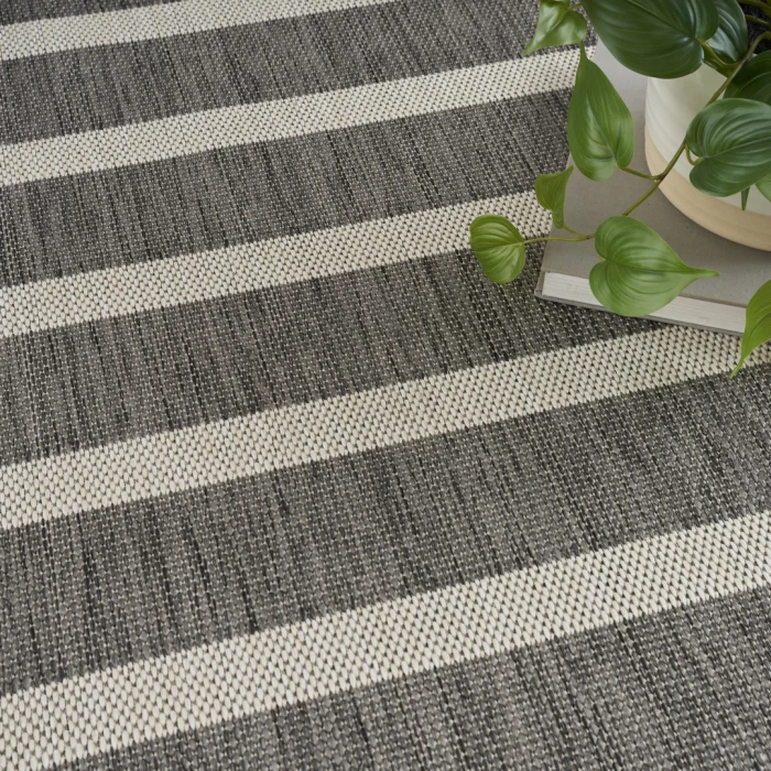 Nourison Positano Charcoal Ivory POS03 4ft. Round Rug