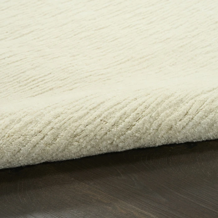 Nourison Strata Ivory SSS01 5ft.3in. x 7ft.3in. Rect. Rug