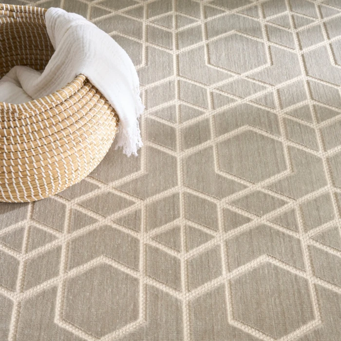 Nourison Washable Charm Silver Ivory WCH01 6 ft. X 9 ft. Rect. Rug