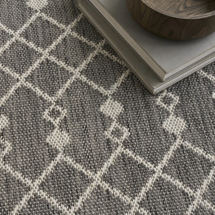 Nourison Positano Charcoal POS02 6ft. Round Rug