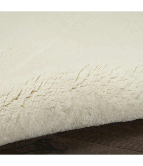 Nourison Plush Cloud Ivory PLC01 5 ft. X 7 ft. Rect. Rug