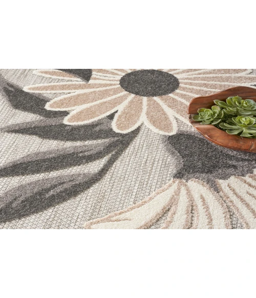 Nourison Aloha Beige ALH33 5 ft. 3 in. Round Rug
