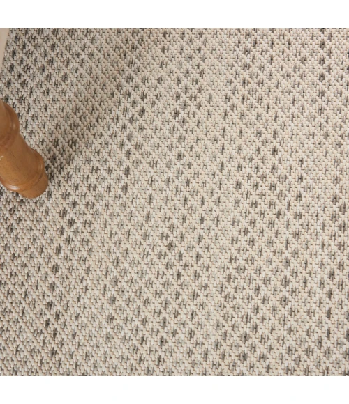 Nourison Courtyard Area Rug COU01-Ivory Silver