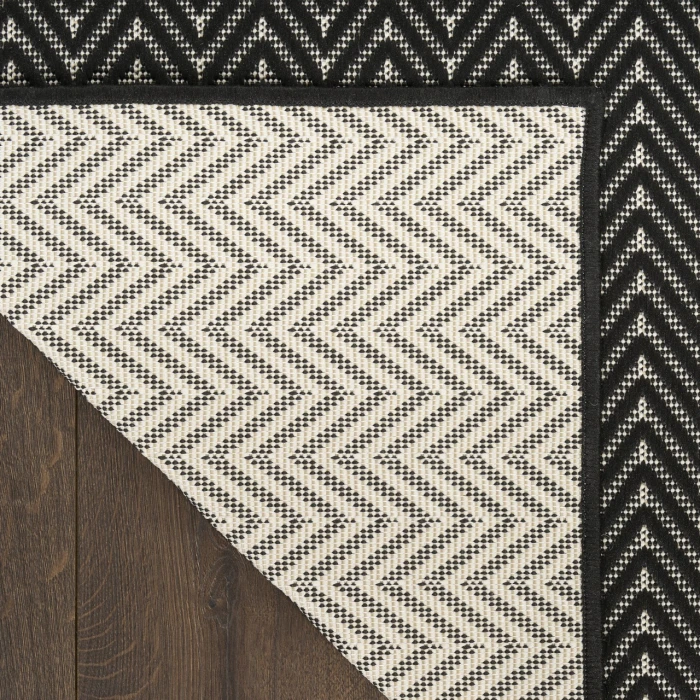 Nourison Home Horizon Indoor/Outdoor Black HOZ02 2ft. x 3ft. Rect. Rug