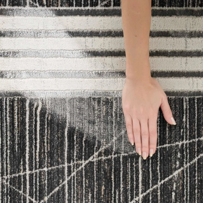 Nourison Desire Charcoal Silver DSR01 8 ft. X 10 ft. Rect. Rug